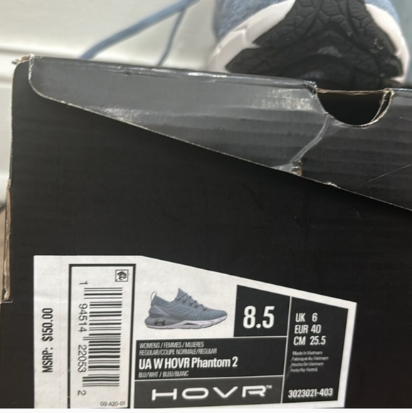 Under Armour Shoes - New Under Armour running kicks new in box